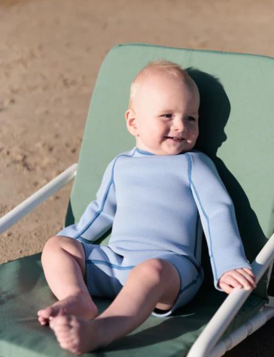 Kids_Wetsuits_in_fun_colours_2.jpg