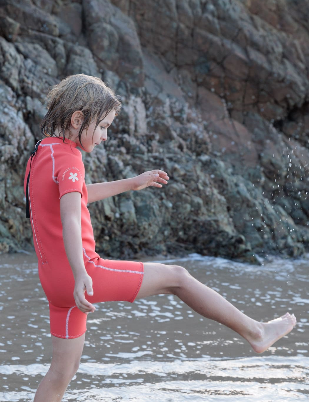 Kids_Wetuits_in_fun_colours_10.jpg