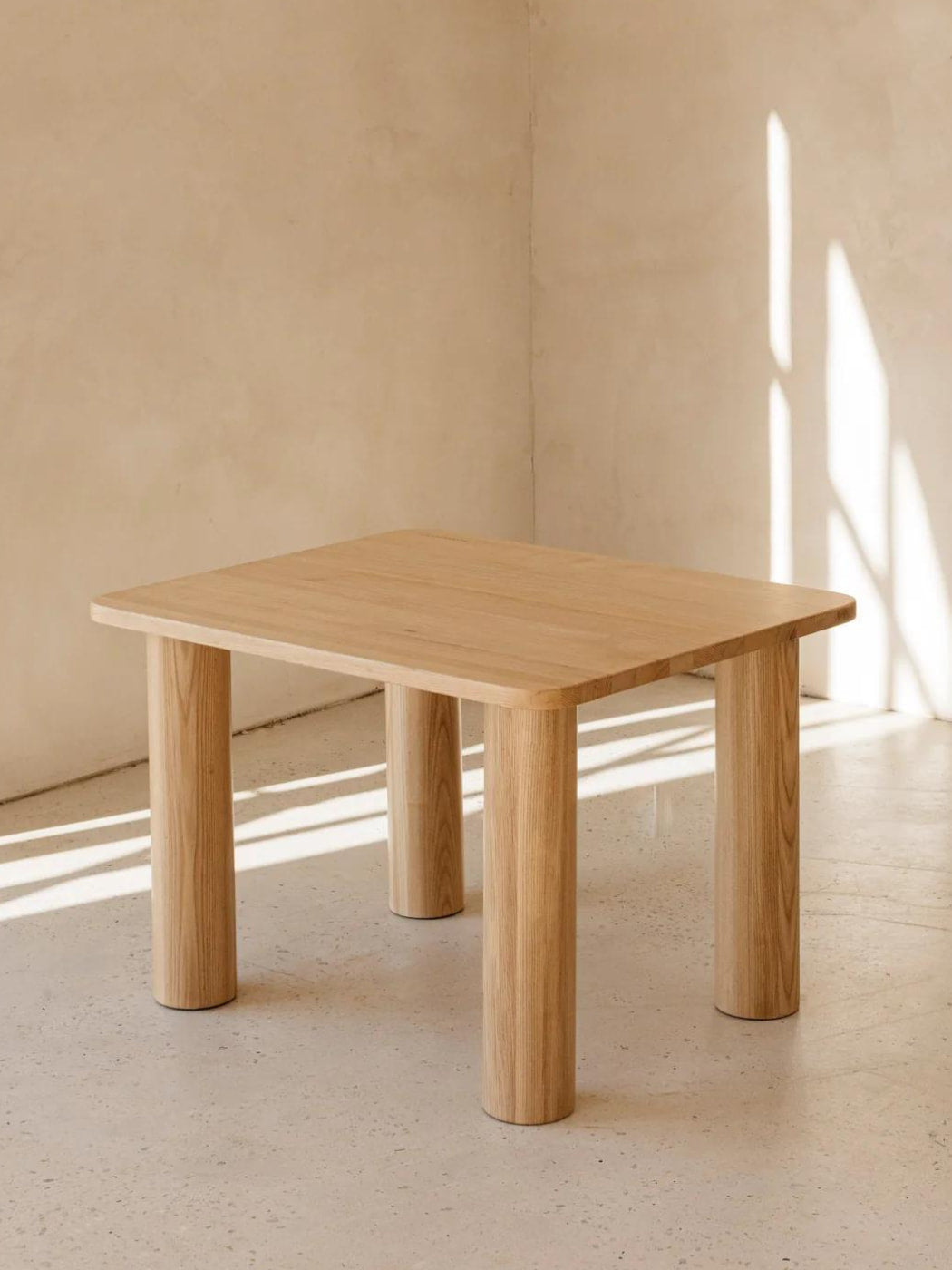 Hennie Timber Kids Table
