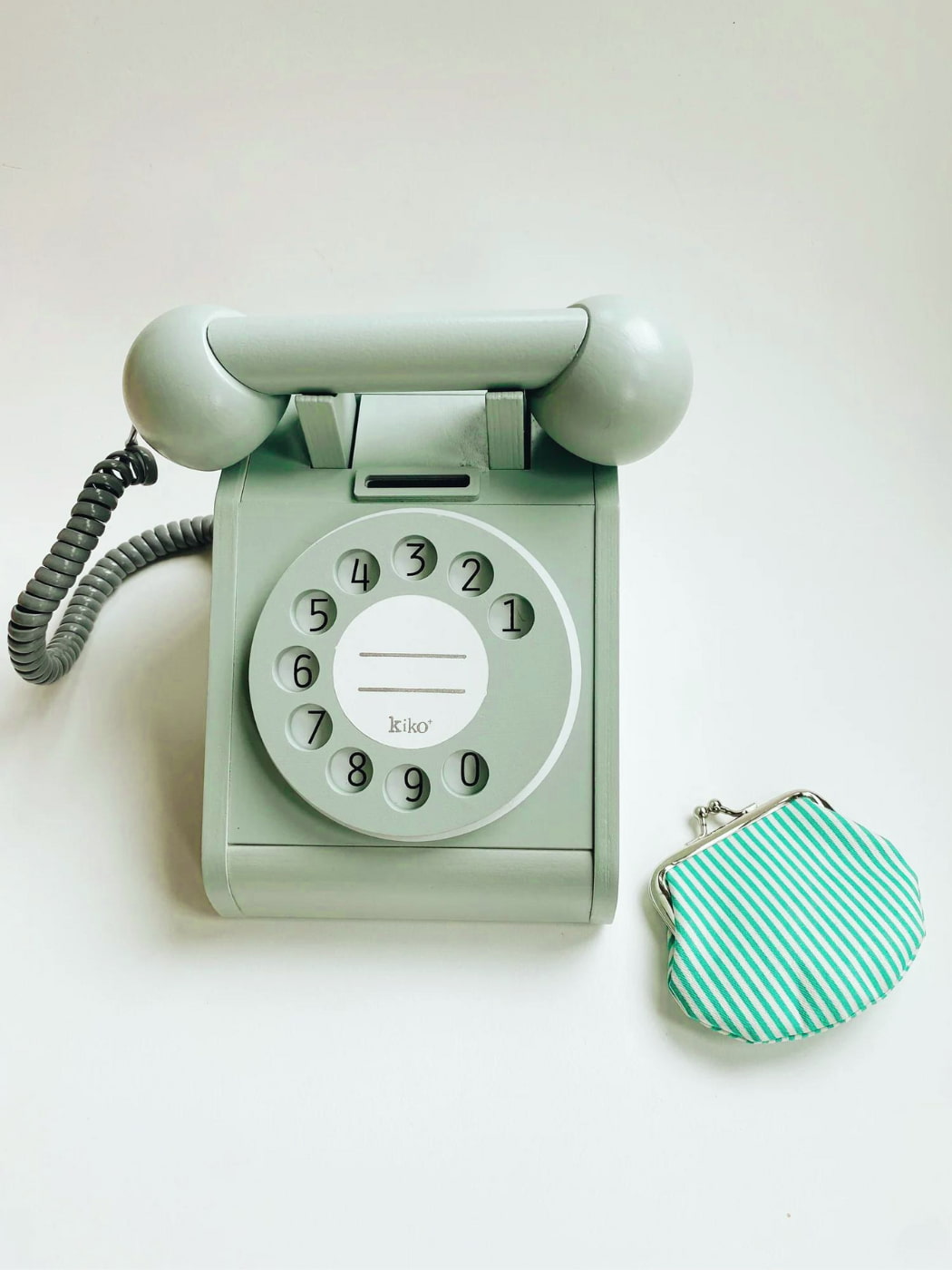 Retro Telephone - Mint