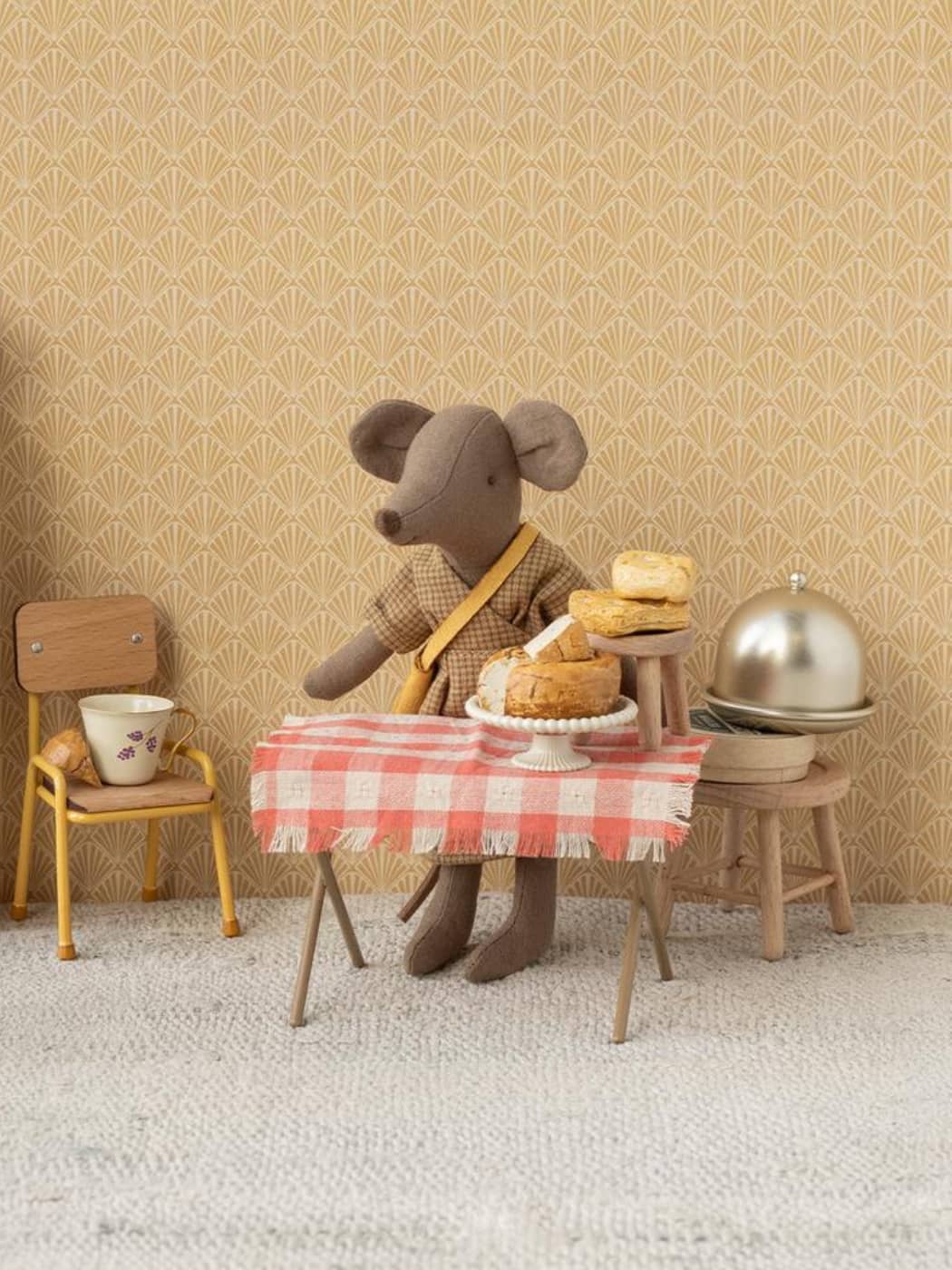 Mum Mouse - Light Brown