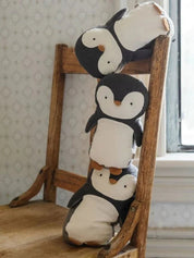 Safari Friends - Small Penguin