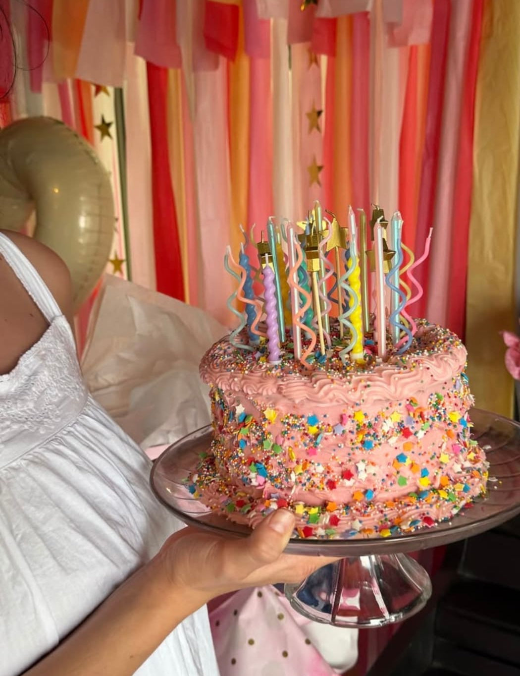Meri_Meri_Swirly_Rainbow_Birthday_Candles_Australia_3.jpg