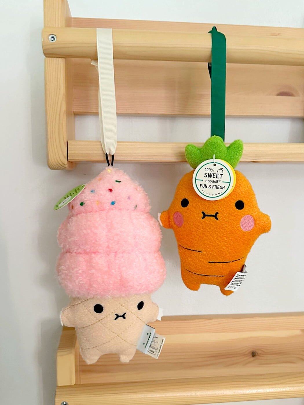 Ricecream Mini Plush Toy - Strawberry