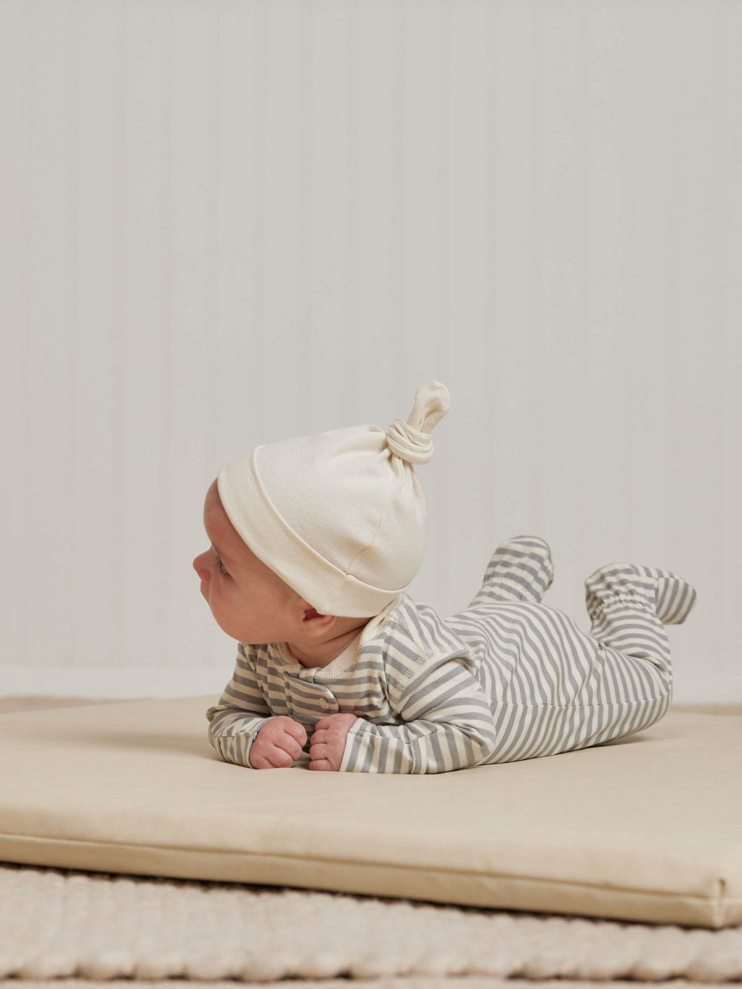 Knotted Baby Hat - Ivory