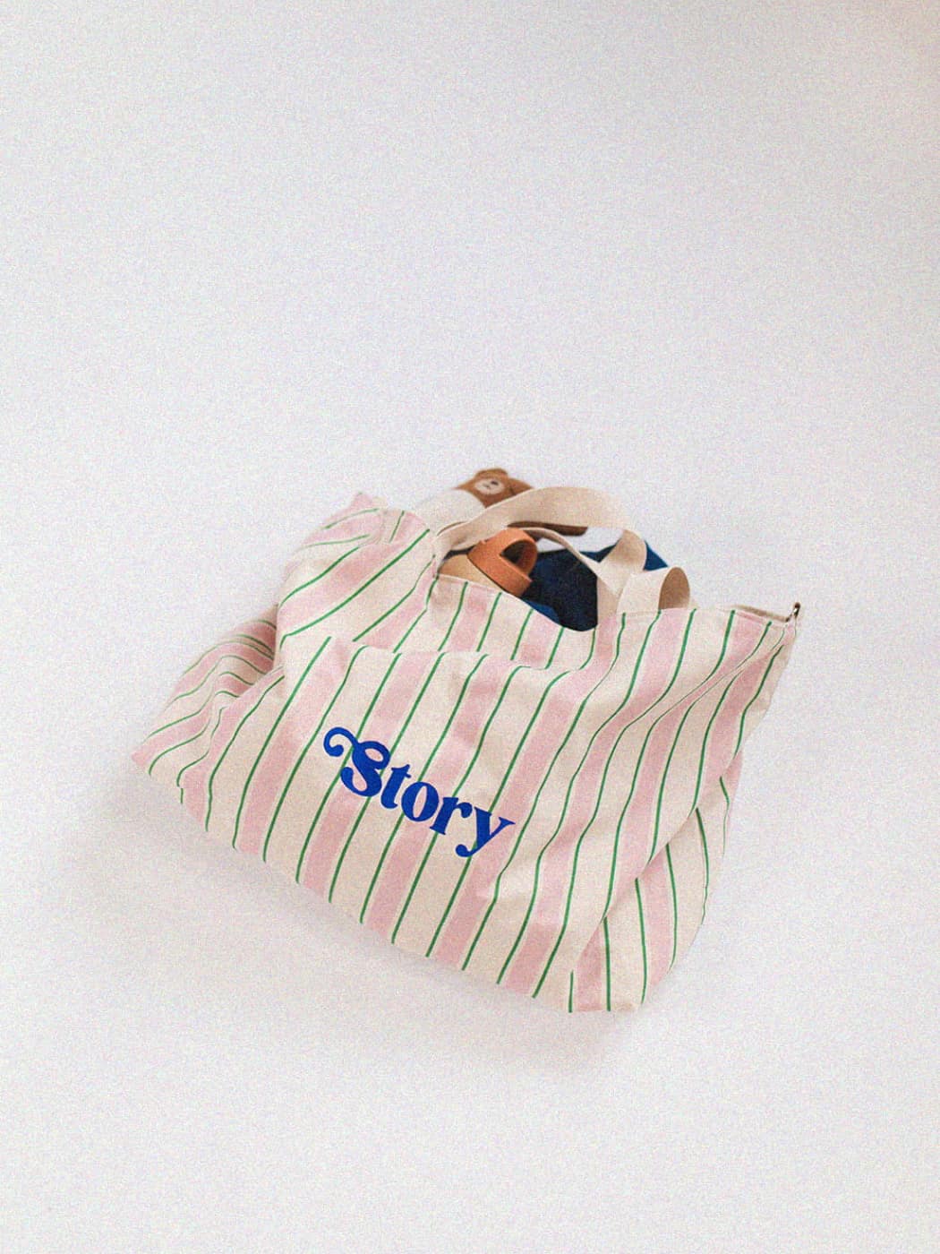 Story Shopper Bag