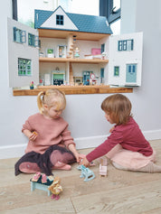 Dovetail Doll House