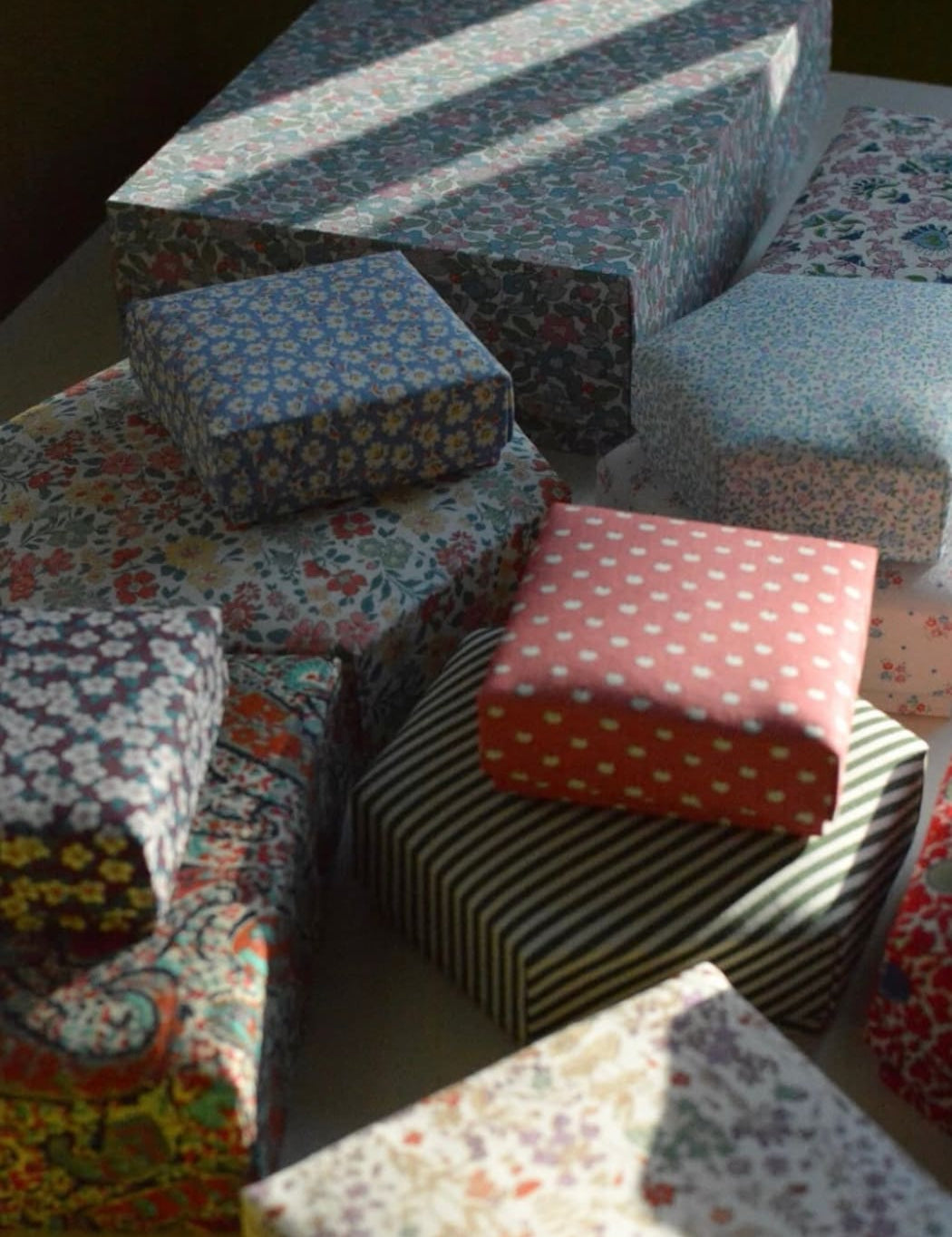 Wrapping_Paper_Little_Loves_4.jpg