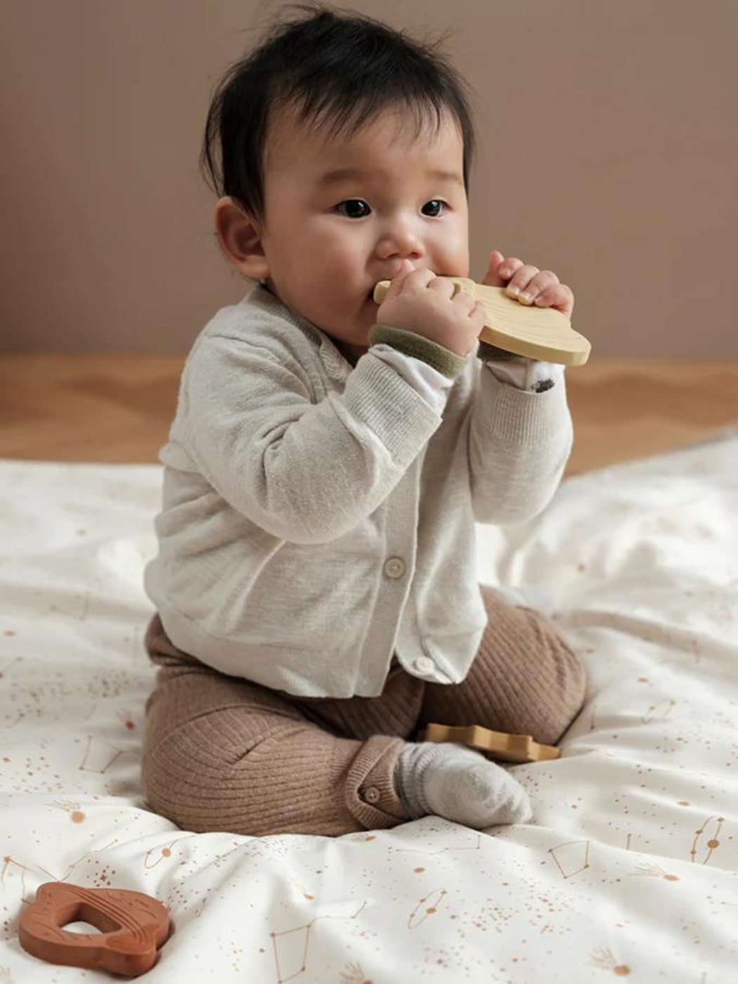 Natural Rubber Teether - Shooting Star